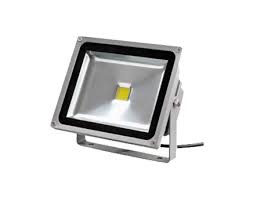 Đèn Pha LED 24V – Giải Pháp Chiếu Sáng Hiệu Quả Cho Xe và Công Trình Ngoài Trời 1 anh den 24